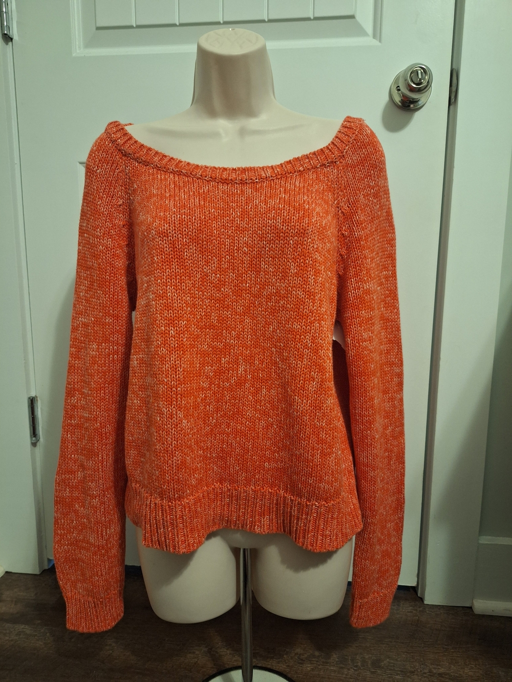 American Eagle 100% cotton red/orange fall sweater